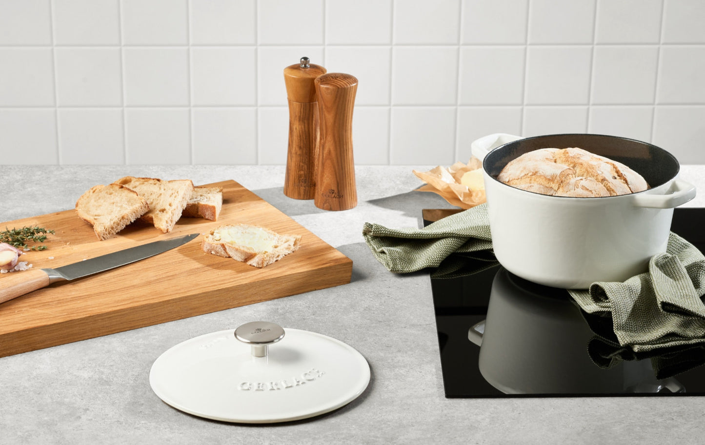 Cast Iron Casserole 5.5 L NATUR IRON